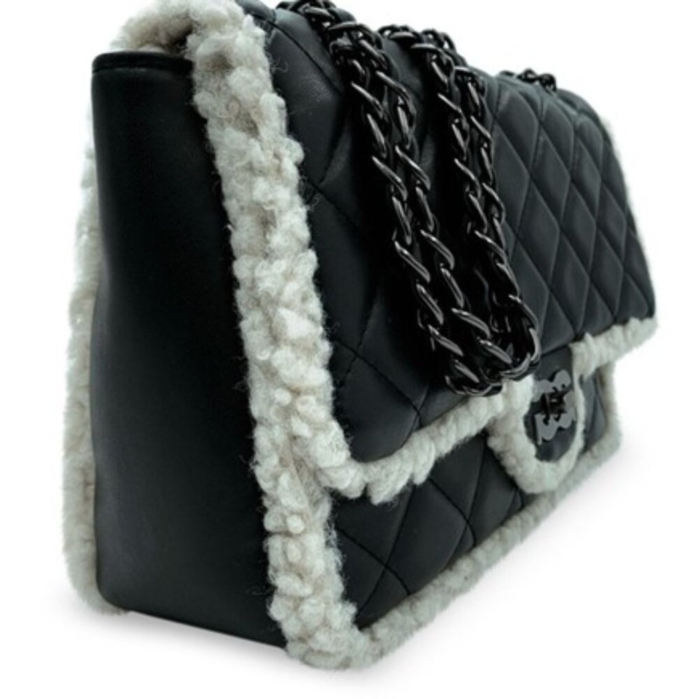 GILDA PARIS Quilted Fur Baguette Bag NWT - Picture 2 of 4